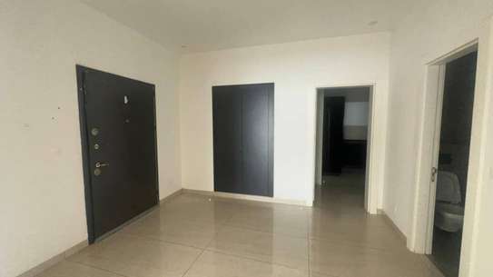 F4 moderne Route king Fahd Almadies image 6