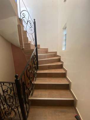 VILLA A LOUER A Diamniadio image 2
