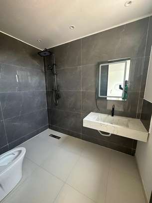 Appartement de Standing au Virage image 5