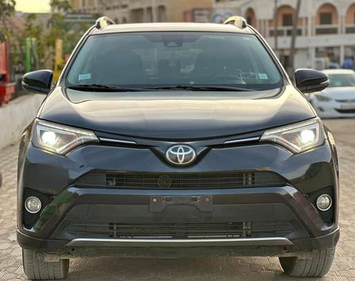 TOYOTA RAV4 LIMITED A VENDRE image 1