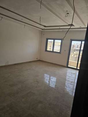 Appartement F4 Cité Damel 2 image 4