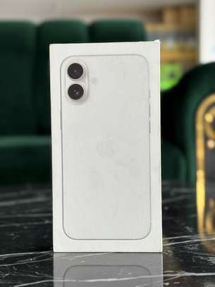 IPHONE 16 PLUS SCELLÉ 128go (Blanc) image 1