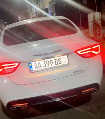 Location de voiture Chrysler C200 Sport image 1