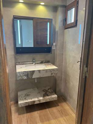 Appartement à louer 3 chambres à la cité keur gorgui image 7