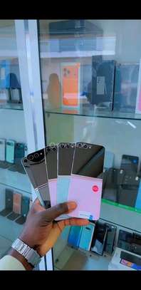 Samsung Galaxy z flip 5 venant 512go ram 8go 5g image 2