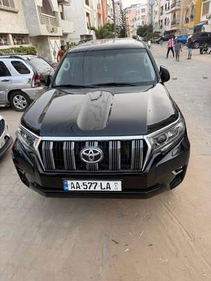 Location Toyota prado 2022 image 1