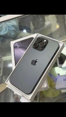 iPhone 12 Pro Max 256 gigas image 10