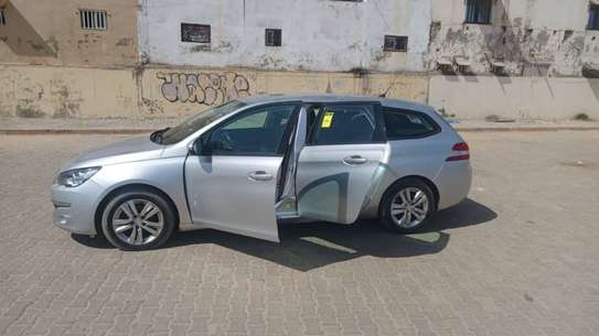 Peugeot 308 2016 image 3