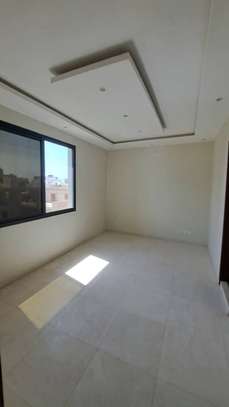 APPARTEMENT F4 NEUF A VENDRE A NGOR-ALMADIES image 11
