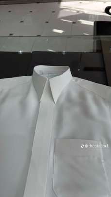 Chemise blanche manches longues col classique standard image 1