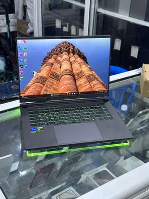 ASUS ROG STRIX G16 G615J image 4