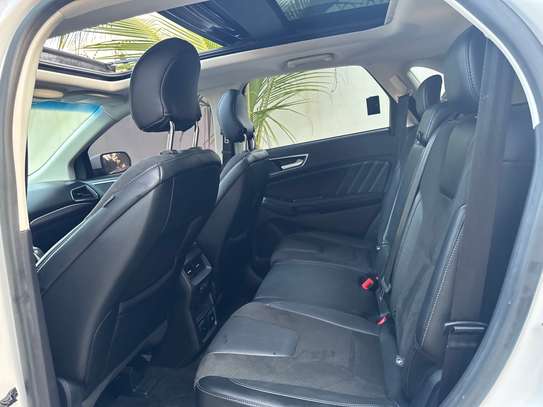 Ford edge sport image 8