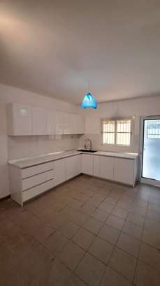 DUPLEX F5 INDEPENDANT AU COEUR DES ALMADIES image 7