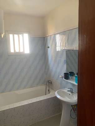 IMMEUBLE R+3 à Vendre aux ALMADIES Titre Foncier Individuel image 8