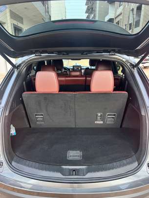 Mazda cx9 image 8