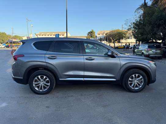 Hyundai Santa Fe 2019 image 6