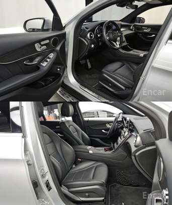 MAGNIFIQUE GLC300 4MATIC image 5