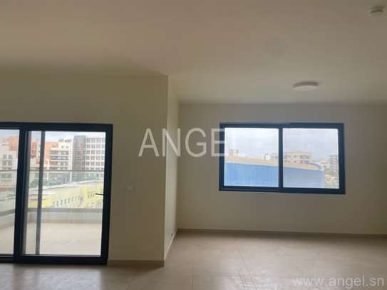 Ref_2479_PL Bel appartement neuf au Point E  au 4éme image 6
