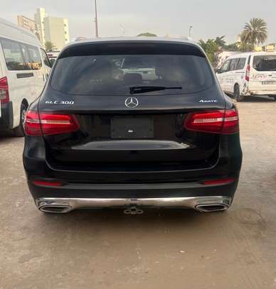 Mercedes-Benz GLC 300 image 7