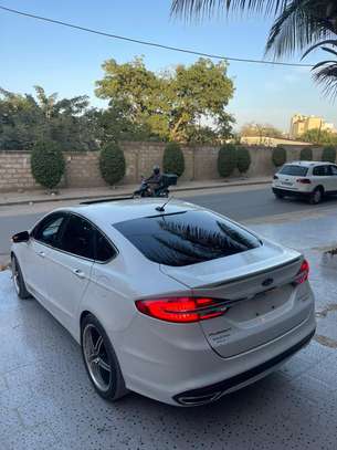 Ford Fusion Titanium 2017 image 10
