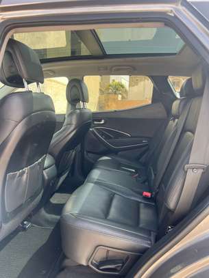 Hyundai Santafe 2017 image 7