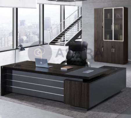 Table bureau image 2