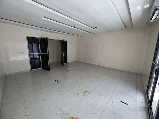 APPARTEMENT DE TYPE F4SPACIEUX, MODERNE ET NEUF image 1