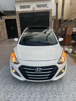 HYUNDAI ELANTRA GT 2017 image 1
