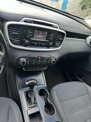 Kia sorento 2016 image 5