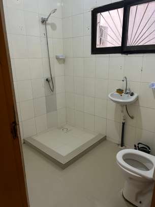 Appatement meuble sacré cœur 3 VDN image 10