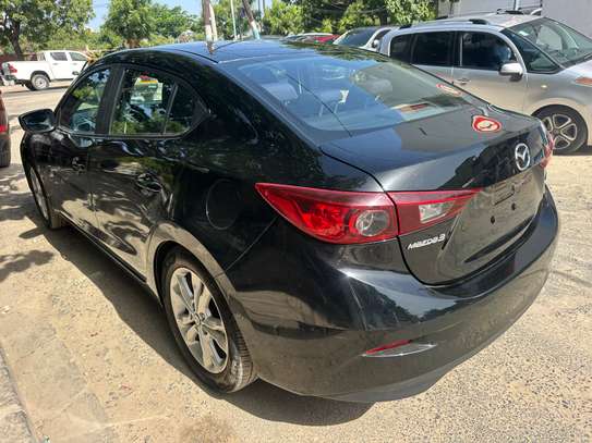 Mazda 3 2018 image 6