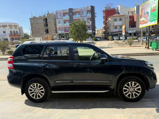 Toyota prado image 3