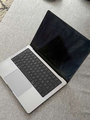MacBook Pro M2 Pro 14Pouce image 4