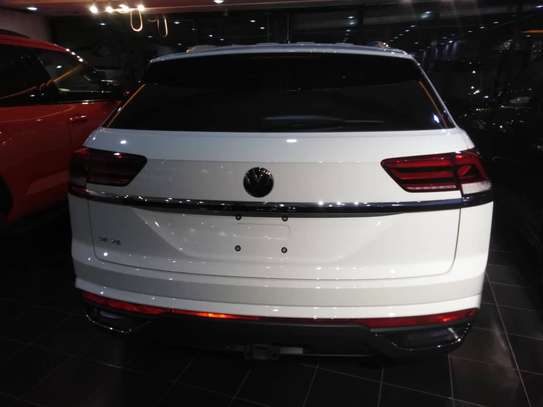 Volkswagen atlas image 4