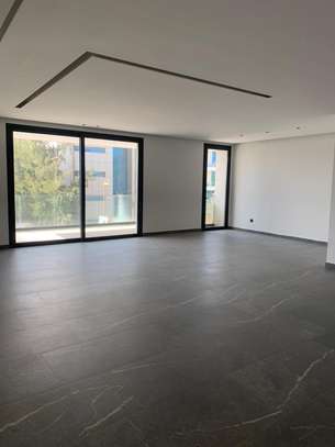 Appartement à louer aux almadies image 7