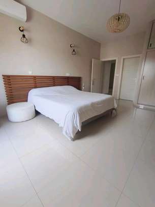 Appartement meublé Almadies image 9
