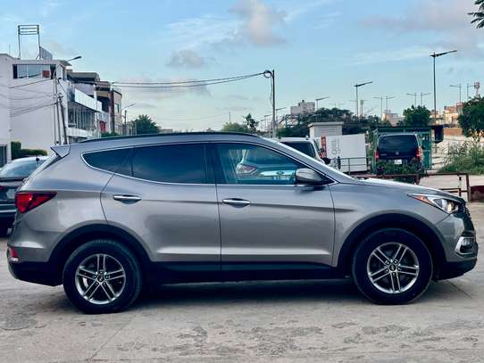 Hyundai Santafé 2017 venant image 5