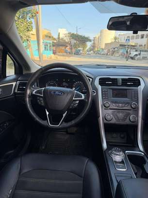 FORD FUSION SE 2017 image 6