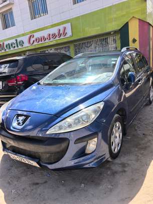 PEUGEOT 308 image 1