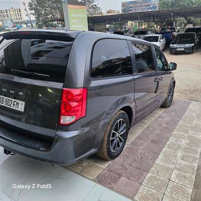 Avant dodge caravane 217 image 5