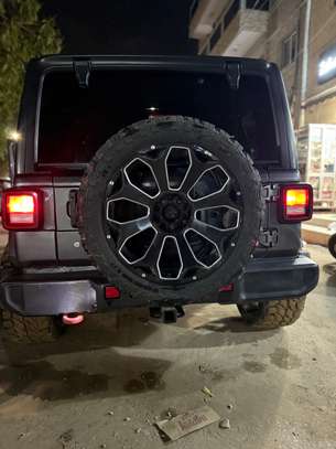 Jeep Wrangler Rubicon Unlimited image 5