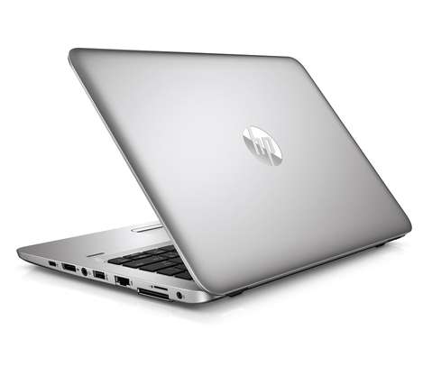 HP EliteBook 820 G3 Corei5 image 1