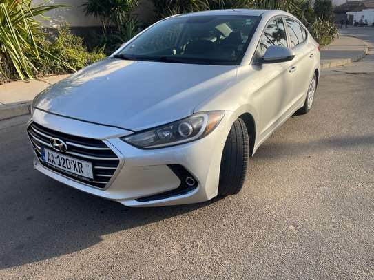 Magnifique Hyundai Elantra 2017 image 2