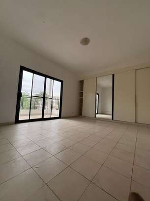 Villa F+1 situé à Sipres Mermoz image 6