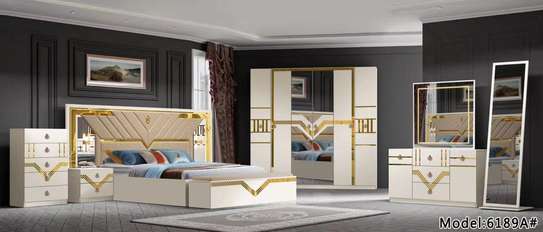 Chambre à couché Vip image 4