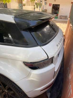 Range Rover Evoque à Réparer - Prix Imbattable ! image 3