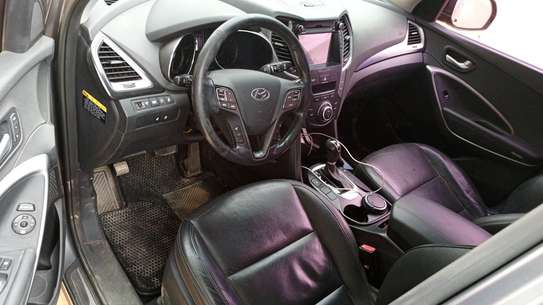 Hyundai SANTAFE 2016 image 4