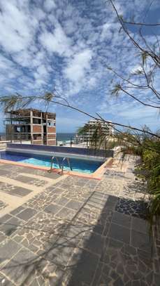 Appartements F3 Meublé à Louer longue durée Ngor virage image 11