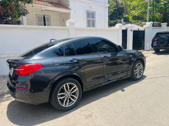 BMW X4 2016 image 6