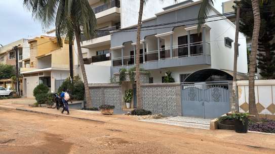 MAGNIFIQUE VILLA A LOUER AUX ALMADIES image 2